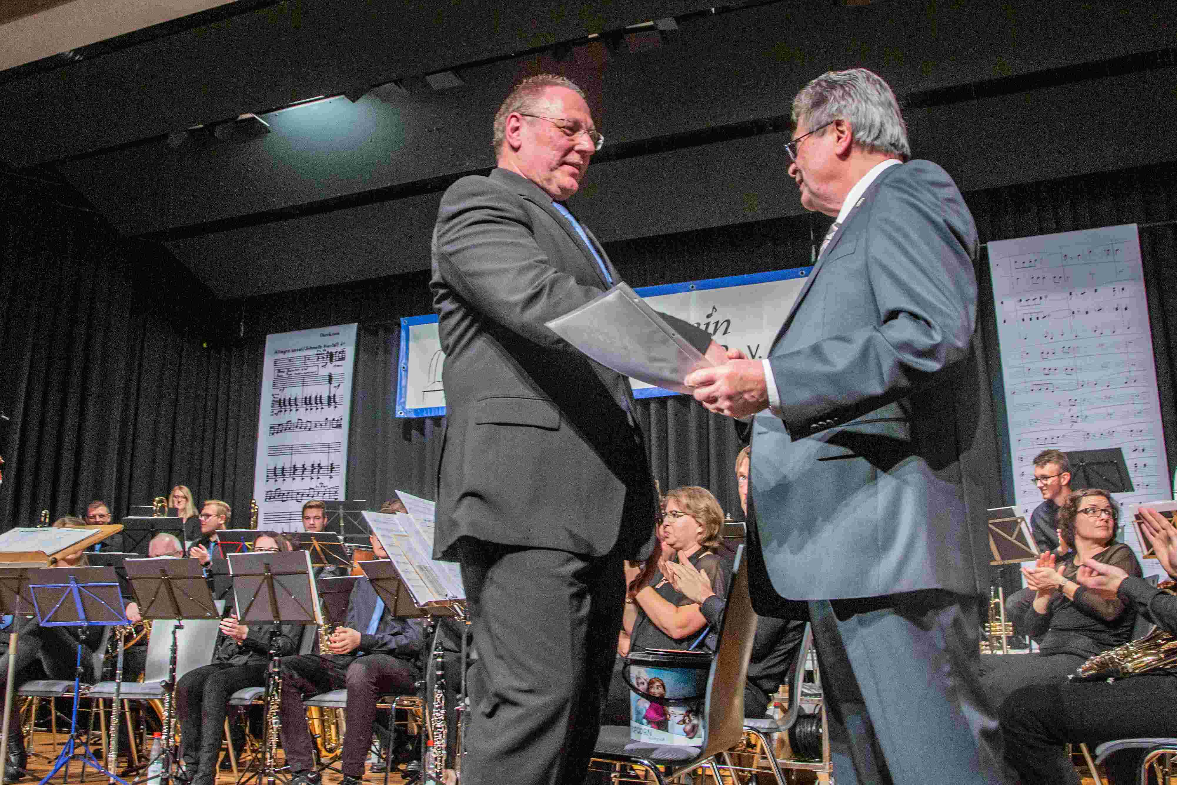 [compressed]20191123 0236