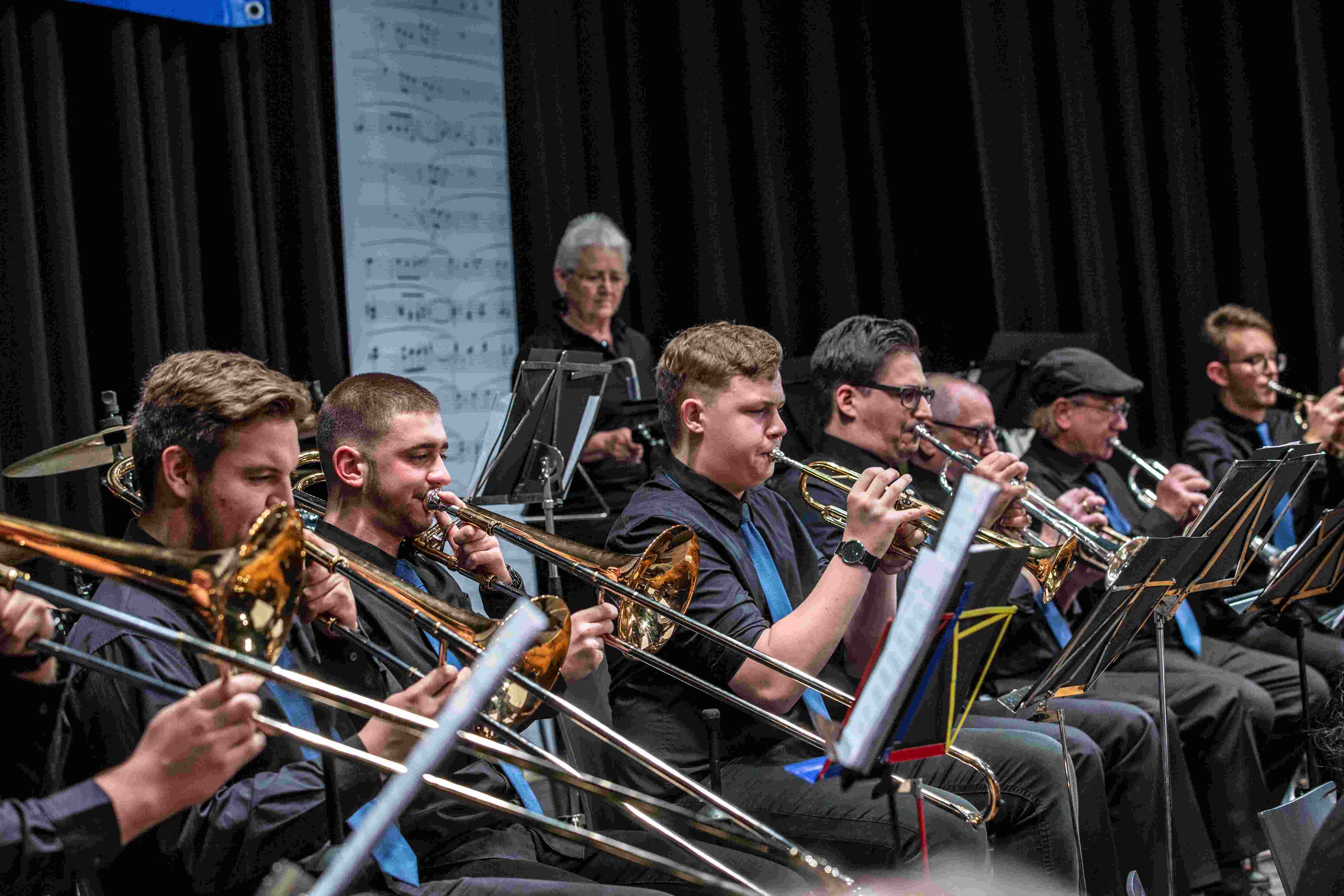 [compressed]20191123 0471