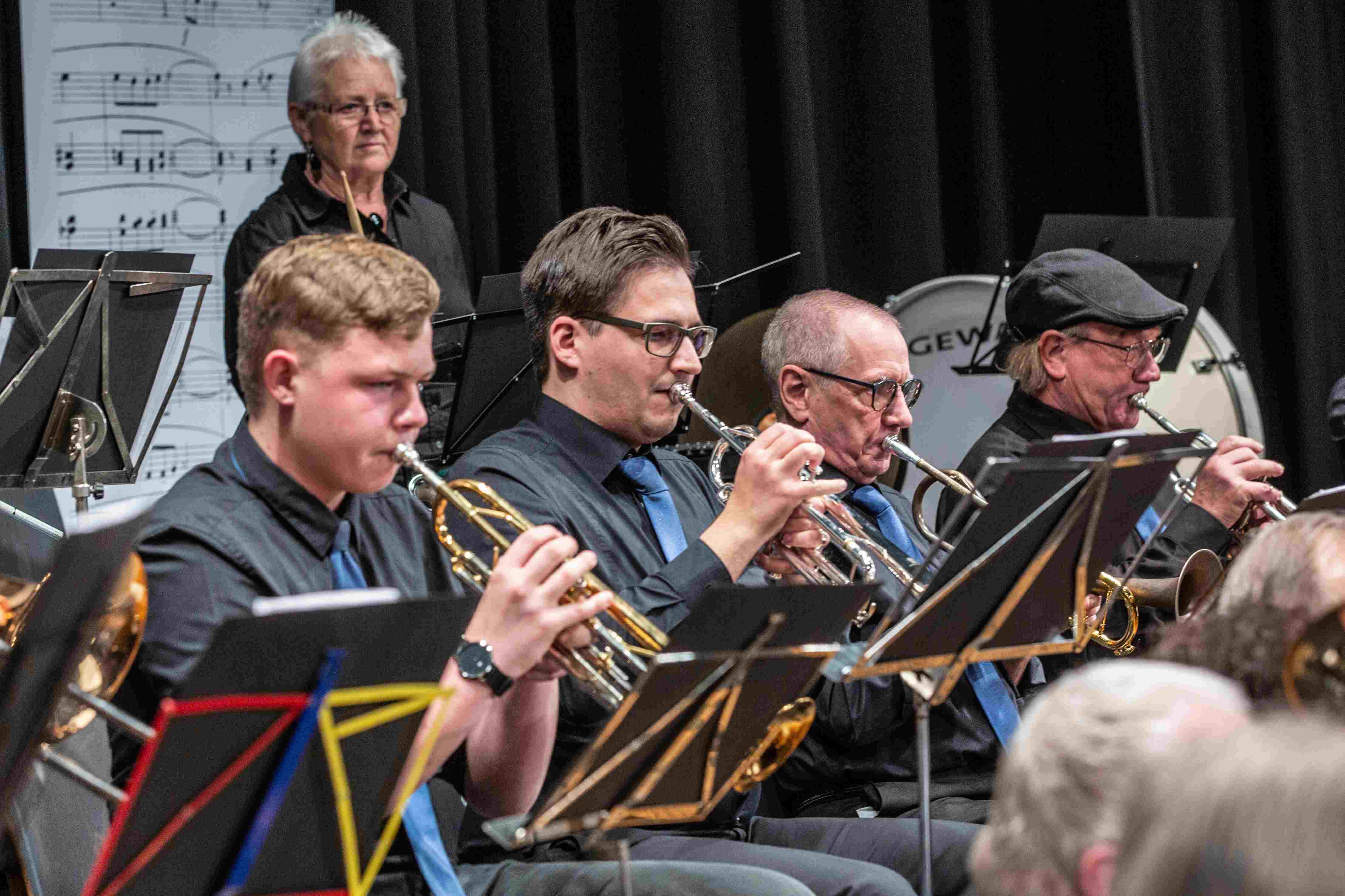 [compressed]20191123 0477